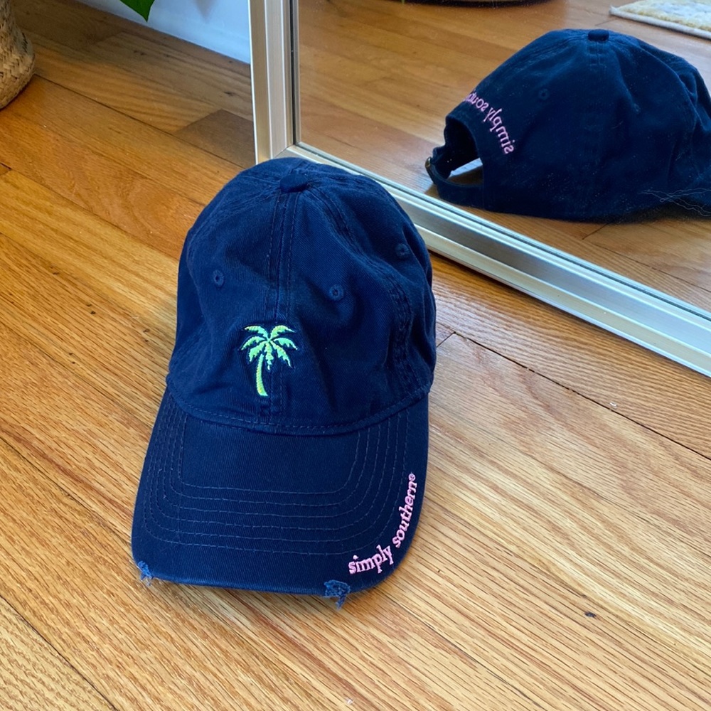 Navy baseball hat with embroidered palm